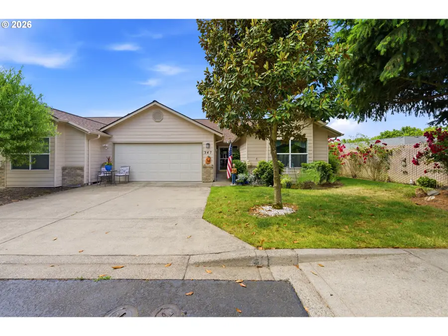347 NE Fircrest Pl, McMinnville, OR 97128 - #2