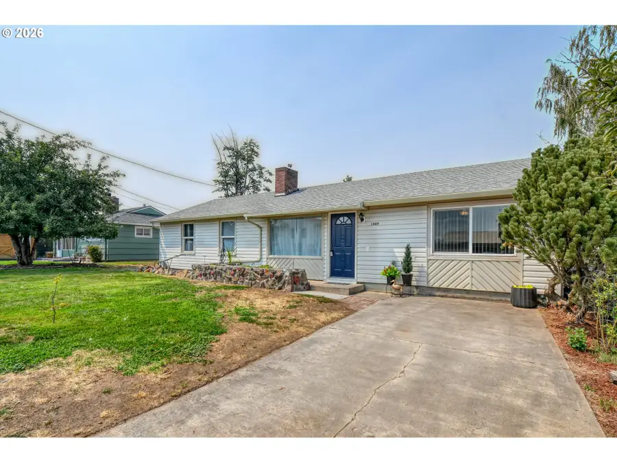 1609 SW Hailey Ave, Pendleton, OR 97801 - #2