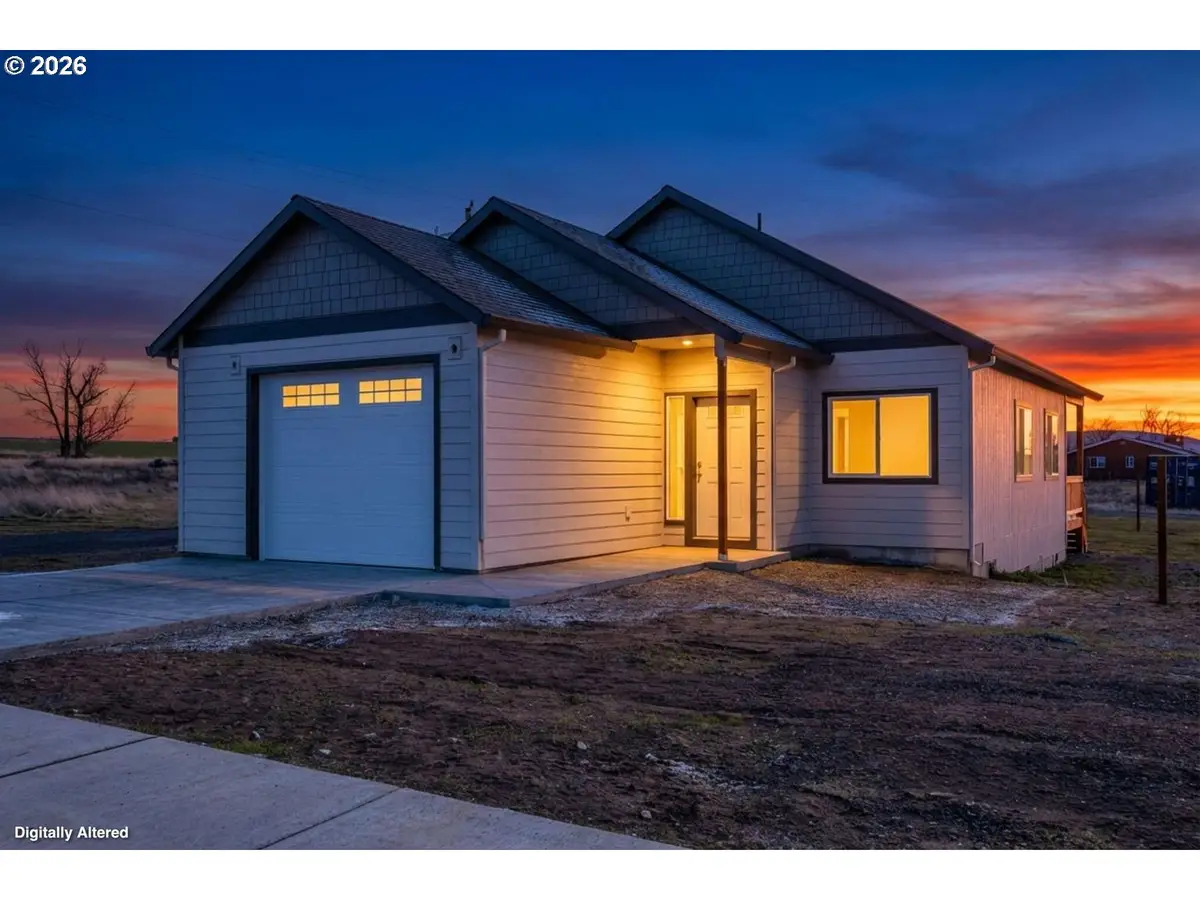 518 SW 6th St, Metolius, OR 97741 - #1