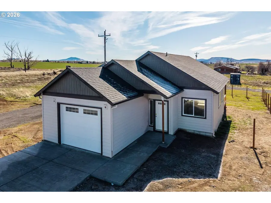 518 SW 6th St, Metolius, OR 97741 - #2