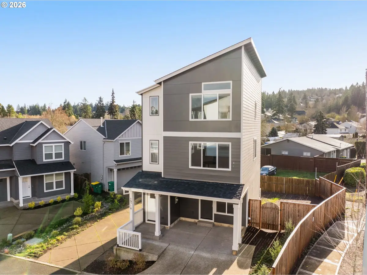 19718 SW Brandy Ln, Beaverton, OR 97007 - Image #1