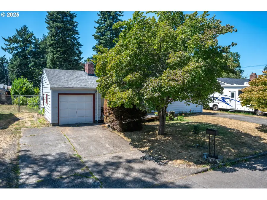 3537 SE 128th Ave, Portland, OR 97236 - Image #2