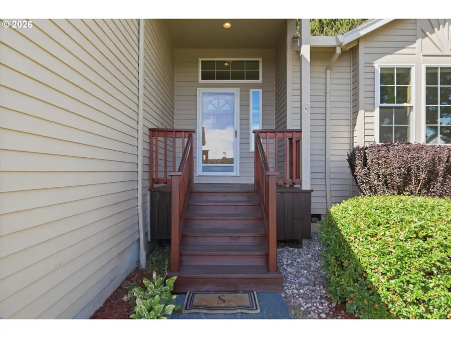 2343 SW 1st St, Gresham, OR 97080 - #3