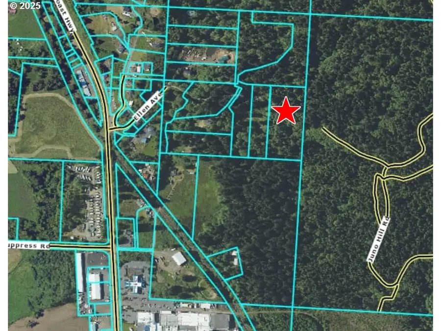 Ellen Ave, Tillamook, OR 97141 - Image #2