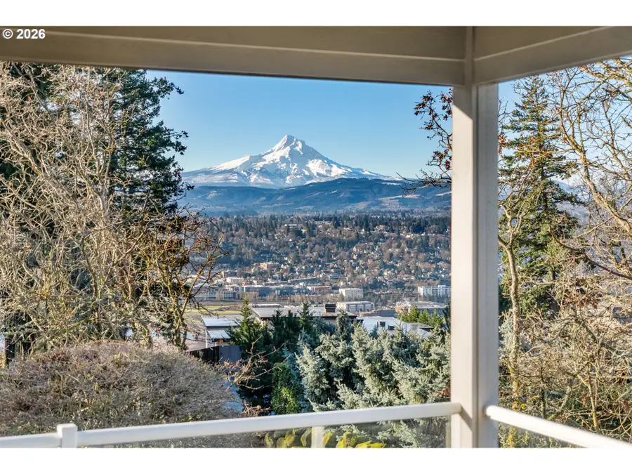 105 SW Dogwood Ln, White Salmon, WA 98672 - #3