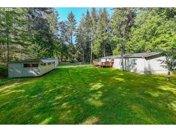 5198 Grand Ave, Florence, OR 97439