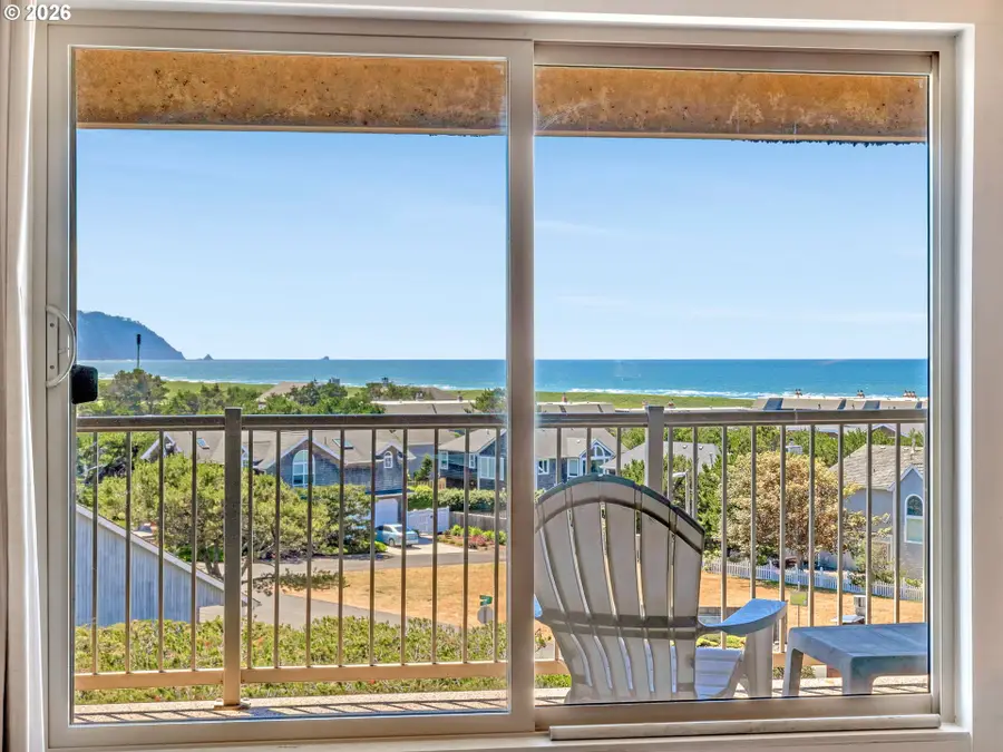 1146 N Marion Ave, Gearhart, OR 97138 - #2
