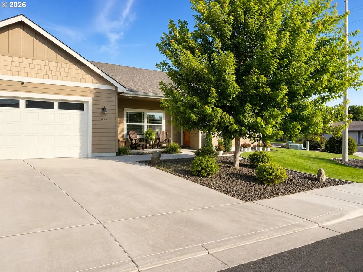 1023 SW Coyote Dr, Hermiston, OR 97838 - #1