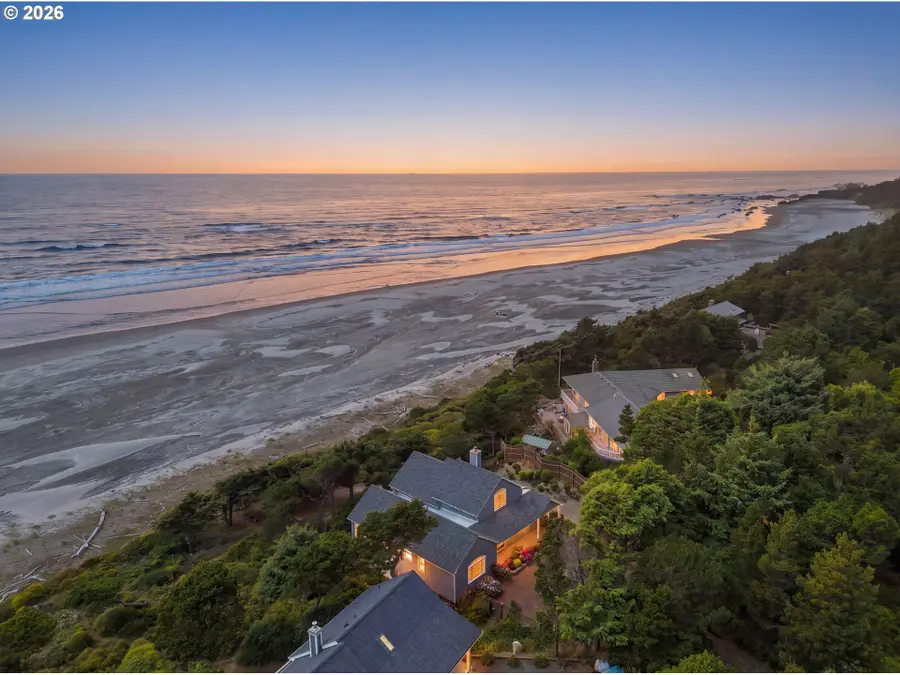 6988 NW Pacific Coast Hwy, Seal Rock, OR 97376 - #2