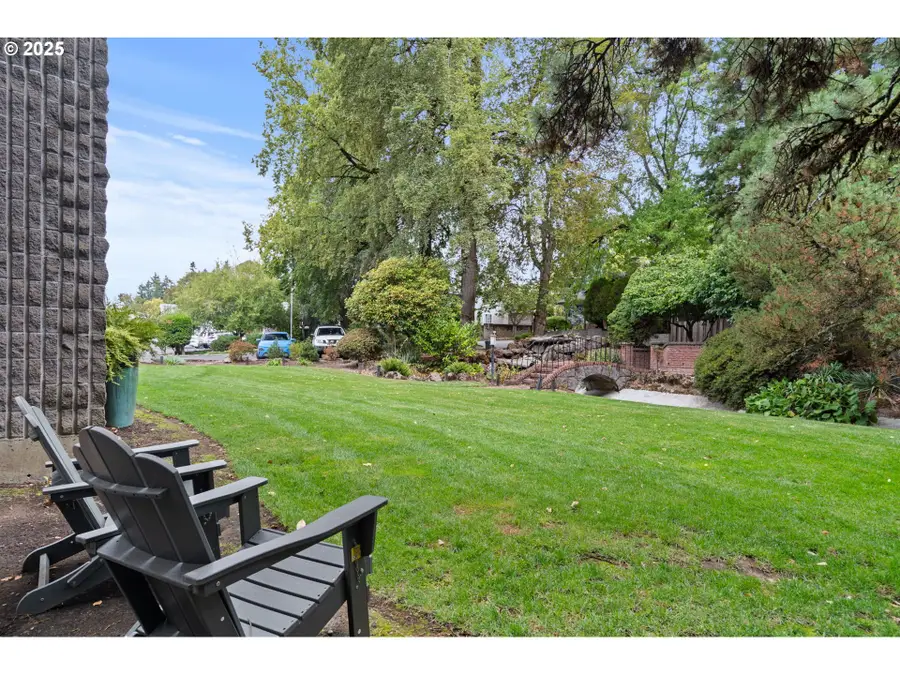 790 SE Webber St #104, Portland, OR 97202 - Image #3