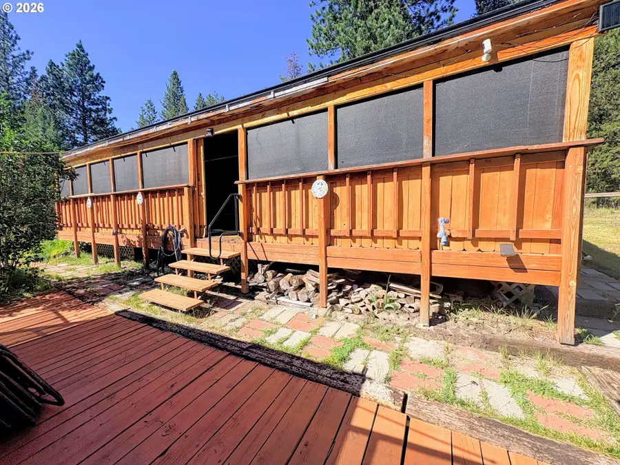 137127 Main St, Crescent, OR 97733 - #2