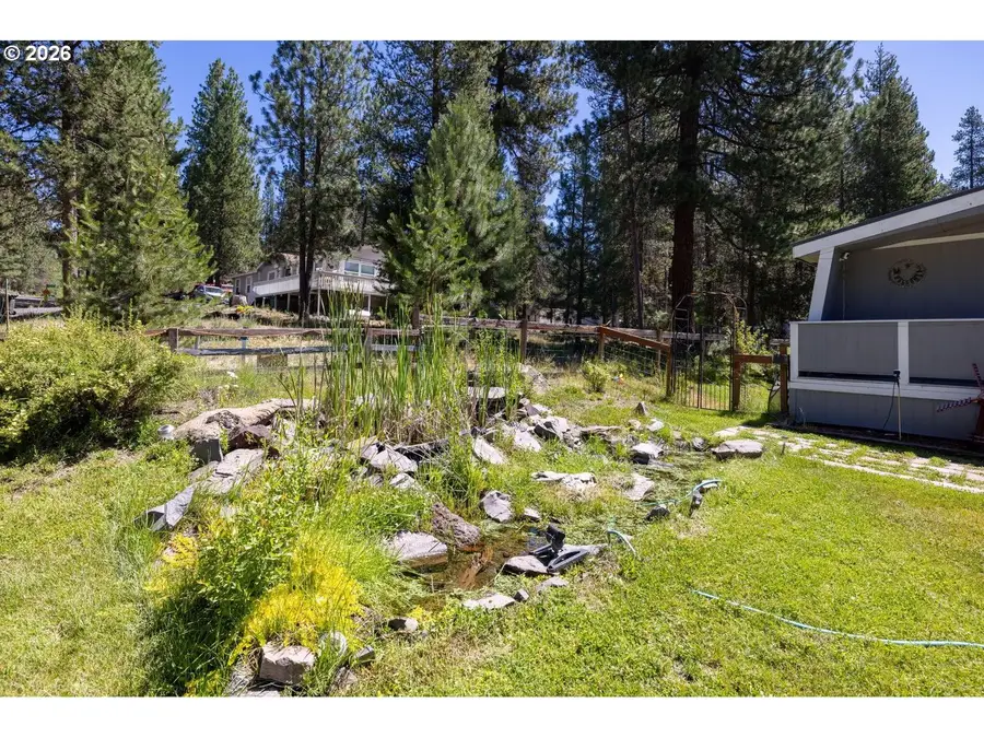 137127 Main St, Crescent, OR 97733 - #3