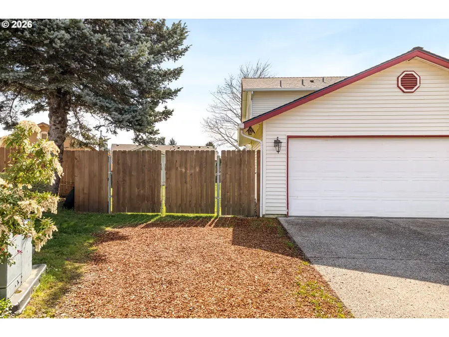 7009 NE 141st Ct, Vancouver, WA 98682 - #2