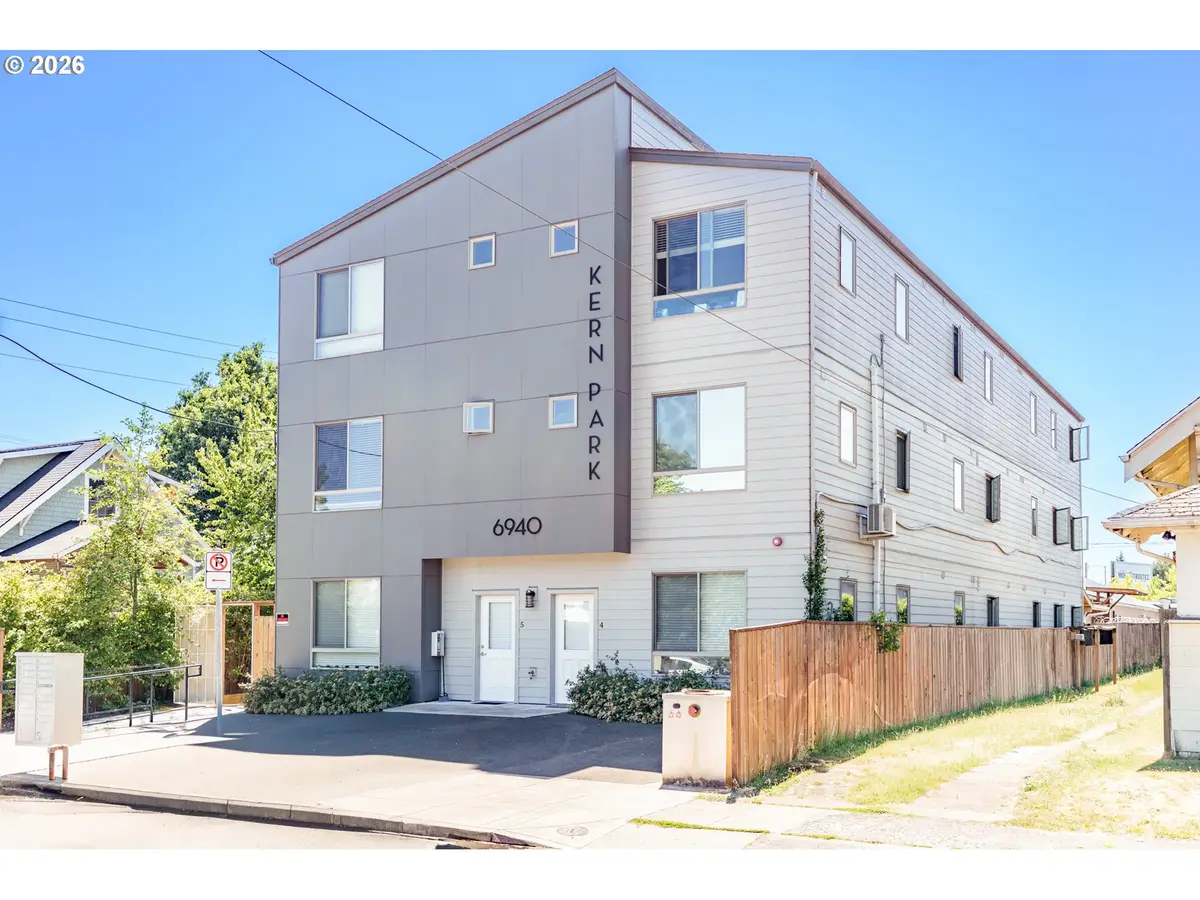 6940 SE Long St, Portland, OR 97035 - #1