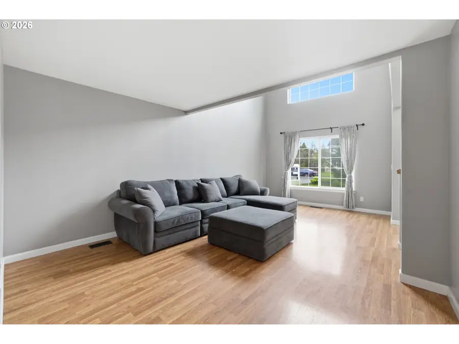 245 Trillium St, Saint Helens, OR 97051 - #3