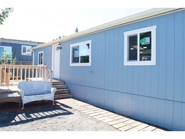 700 NE 183rd Ave #7, Portland, OR 97230 - Image #1