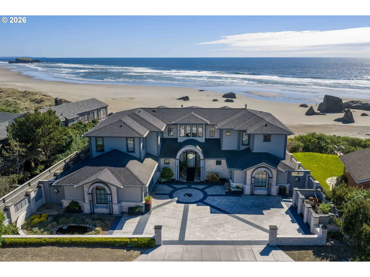 2488 Beach Loop Dr, Bandon, OR 97411 - #1