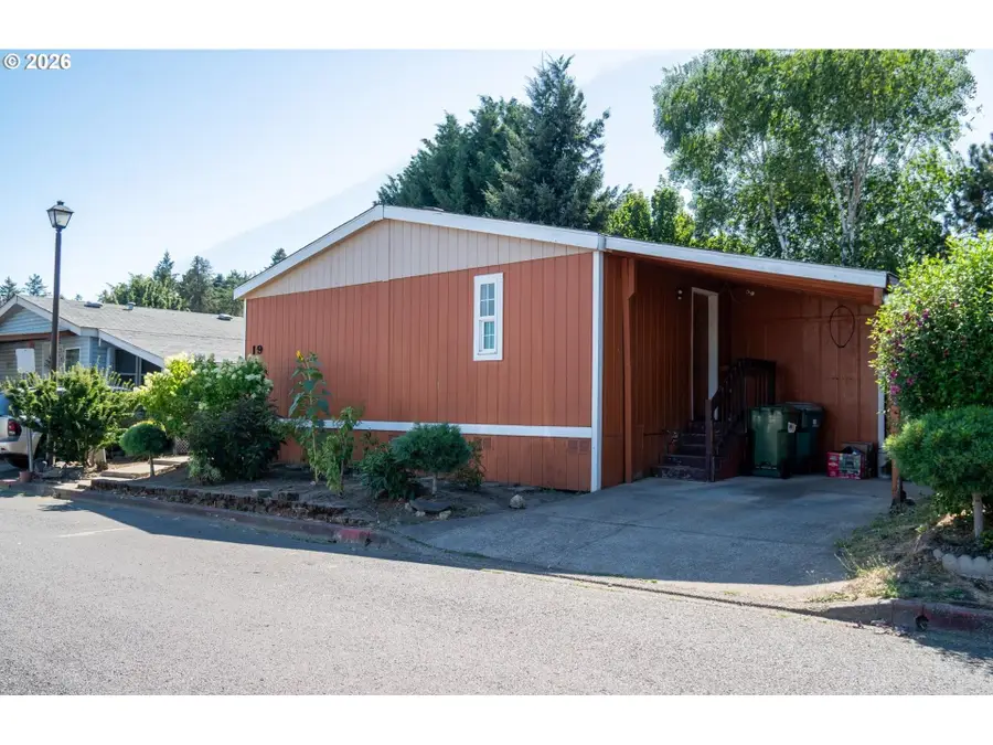 300 S Everest Rd, Newberg, OR 97132 - #2