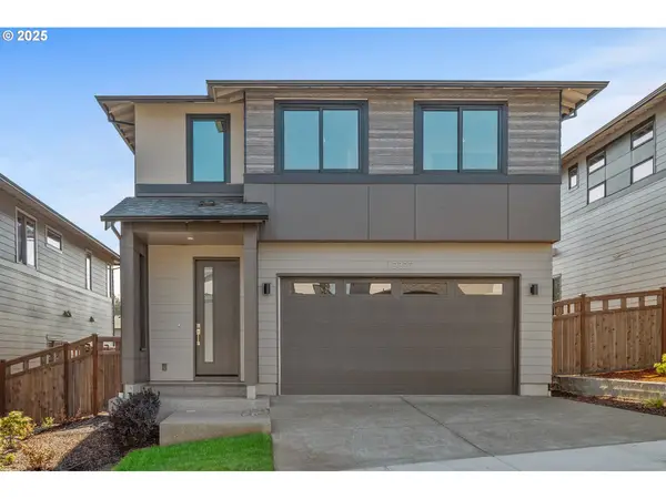 12327 SE Falling Rain Way, HappyValley, OR 97086