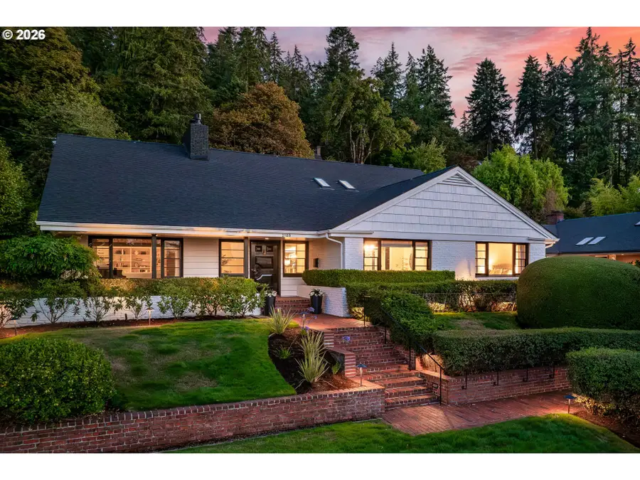 2105 Fairmount Blvd, Eugene, OR 97403 - #2