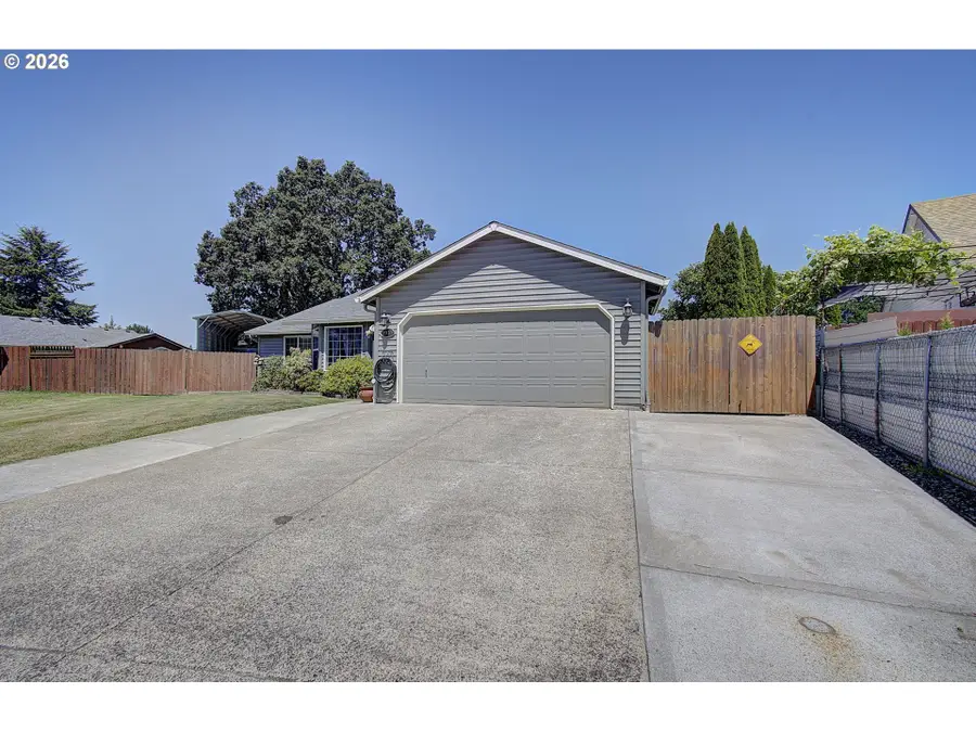 1916 NW 3rd Ct, Battle Ground, WA 98604 - #3
