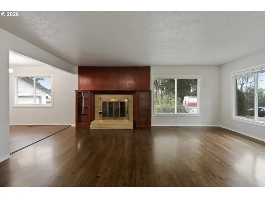 3450 SE Snowberry St, Milwaukie, OR 97222 - Image #3