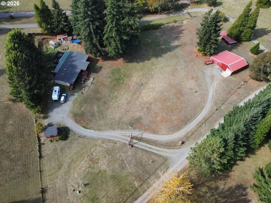 48838 Mcfarland Rd, Oakridge, OR 97463 - #2