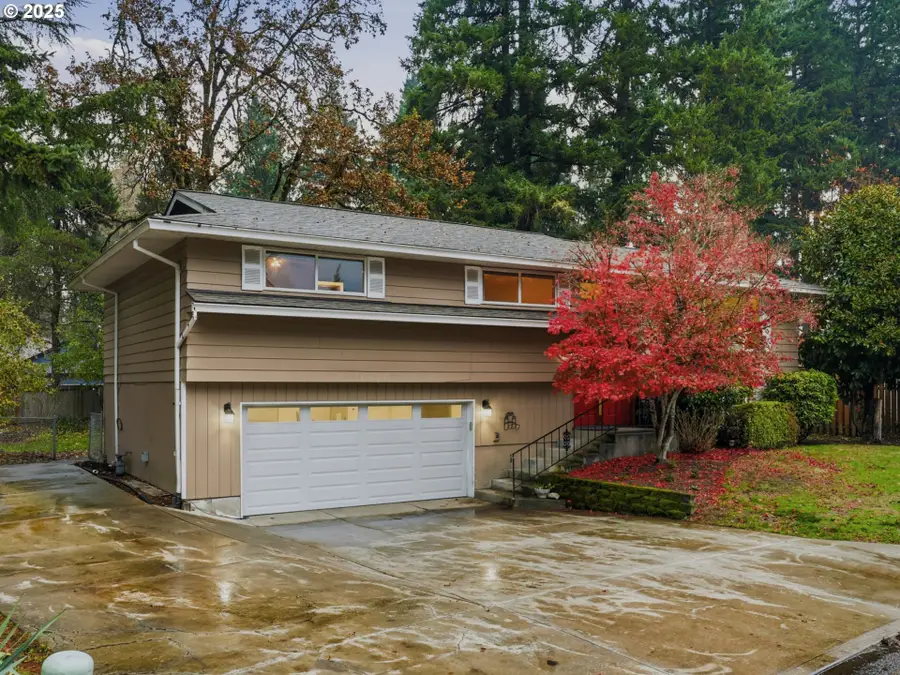 16420 Chessington Ct, Gladstone, OR 97027 - Image #2
