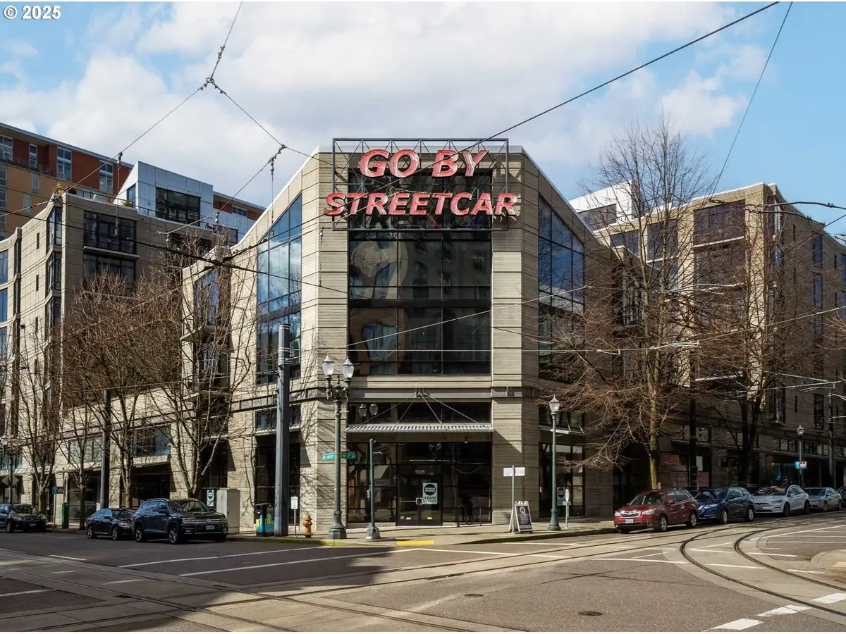 1030 NW 12th Ave #422, Portland, OR 97209 - Image #1