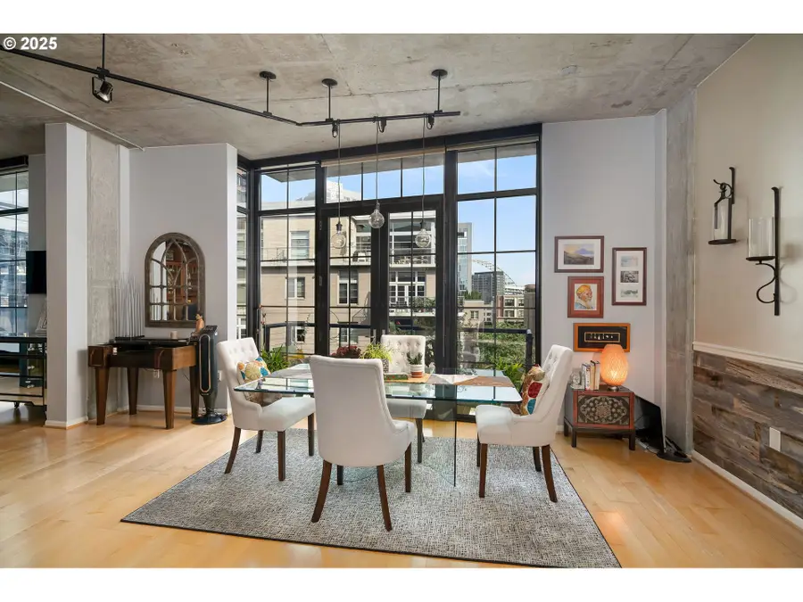 1030 NW 12th Ave #422, Portland, OR 97209 - Image #3