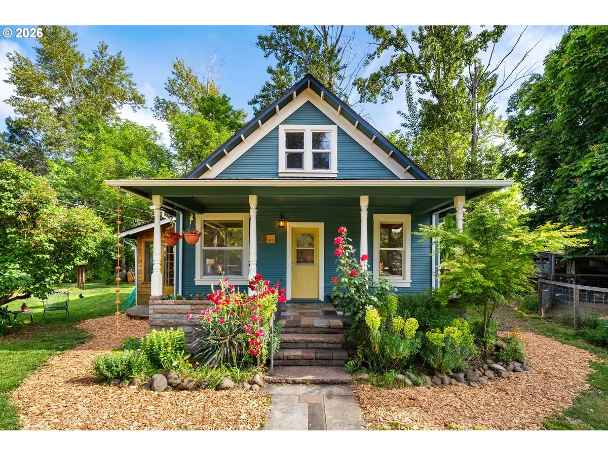 6821 SE Brehaut St, Milwaukie, OR 97222 - #1
