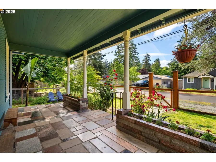 6821 SE Brehaut St, Milwaukie, OR 97222 - #3