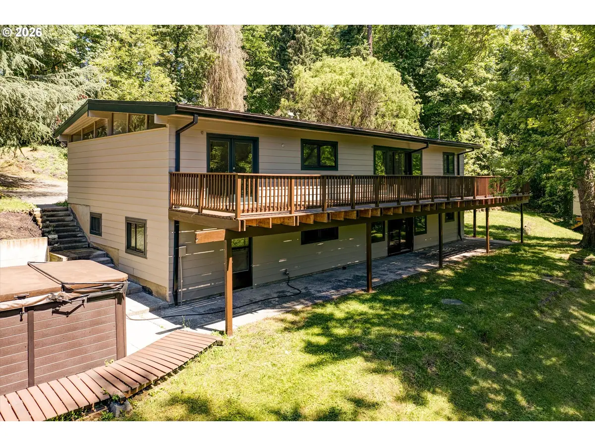 21625 SW Johnson Rd, Stafford, OR 97068 - #1