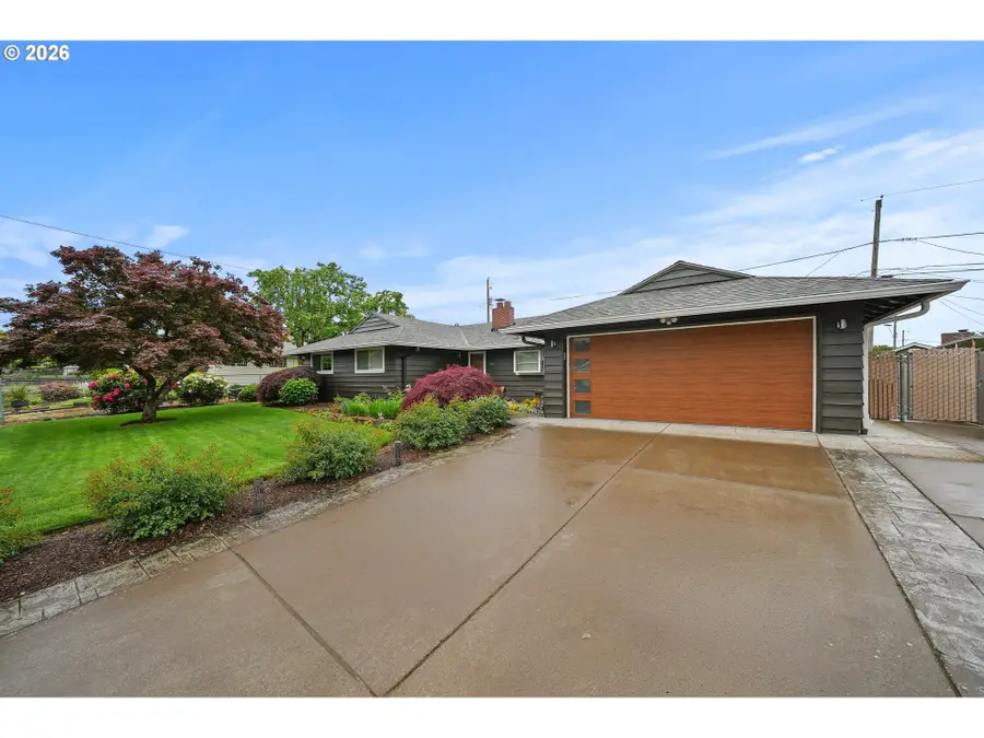 2021 NE 144th Ave, Portland, OR 97230 - #2