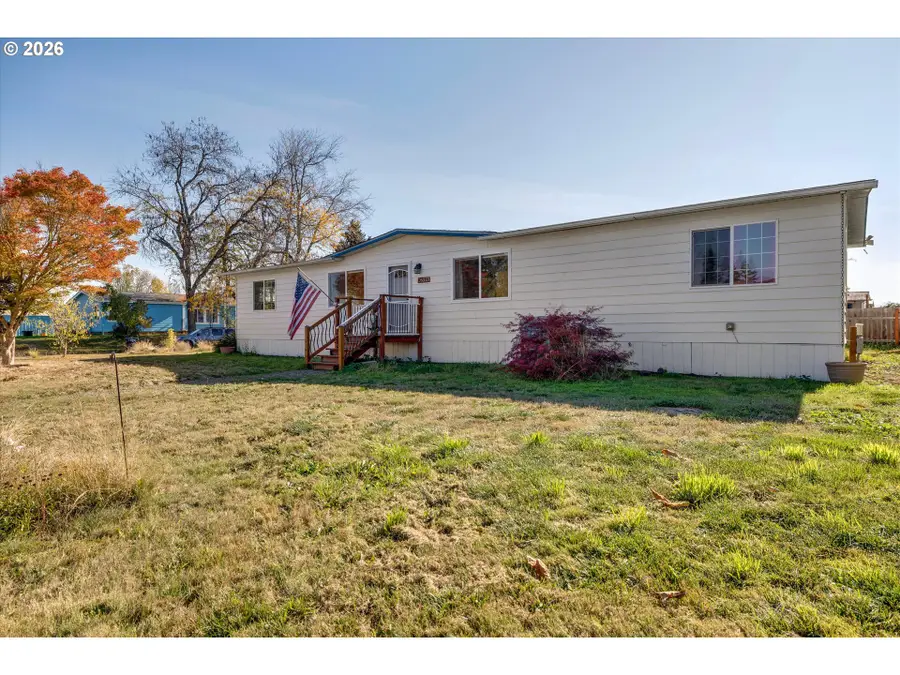 26333 S Laurel Rd, Canby, OR 97013 - #2