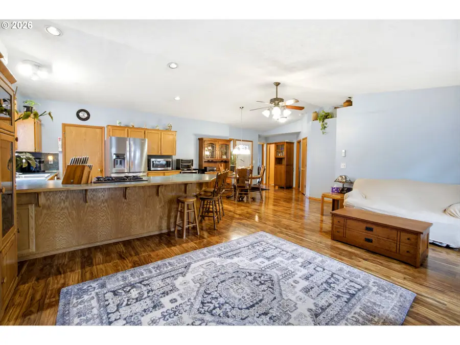 768 NE Main St, Willamina, OR 97396 - #3