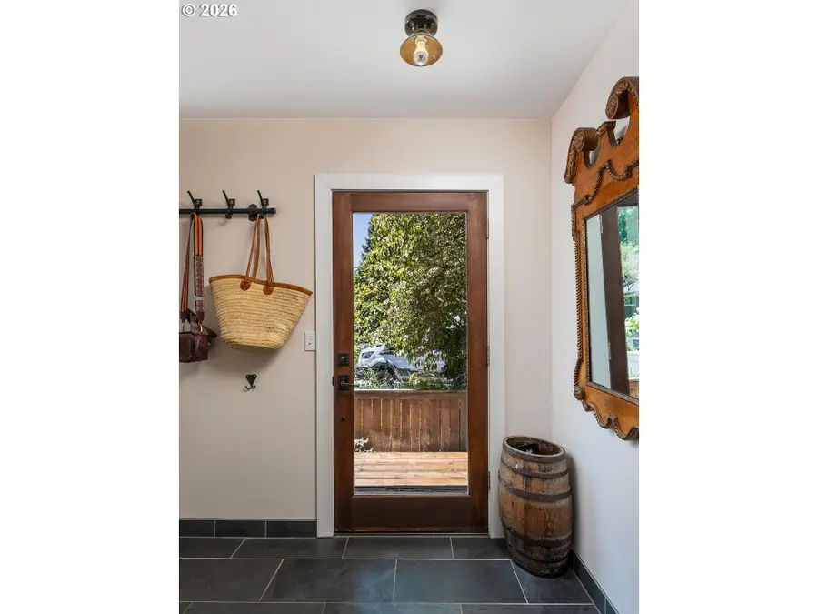 5623 SE Alder St, Portland, OR 97215 - #3