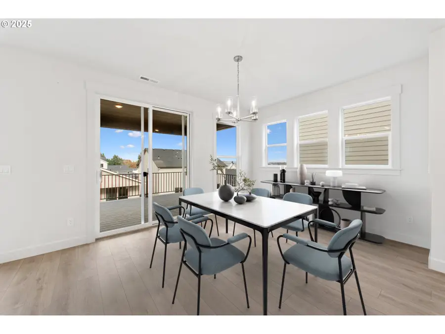 811 Misty Ln, Forest Grove, OR 97116 - Image #3