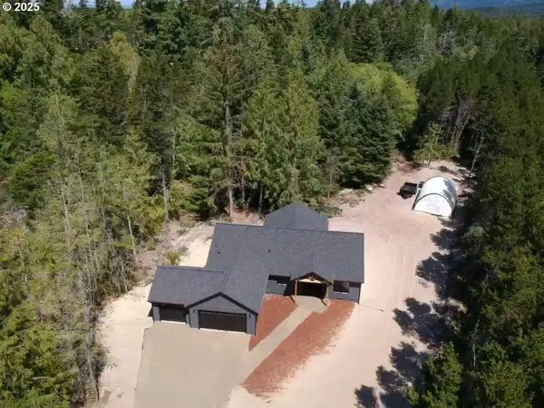 88390 Bellevue Dr, Florence, OR 97439