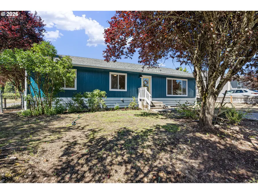 48433 Jasper Dr, Oakridge, OR 97463 - #3