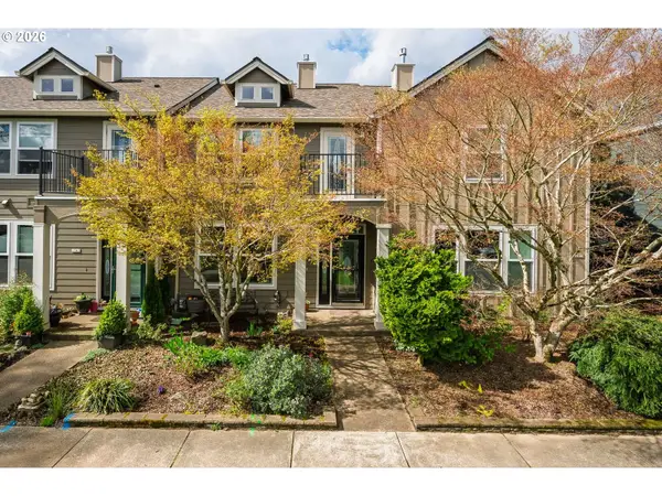 1367 NE Market Dr, Fairview, OR 97024