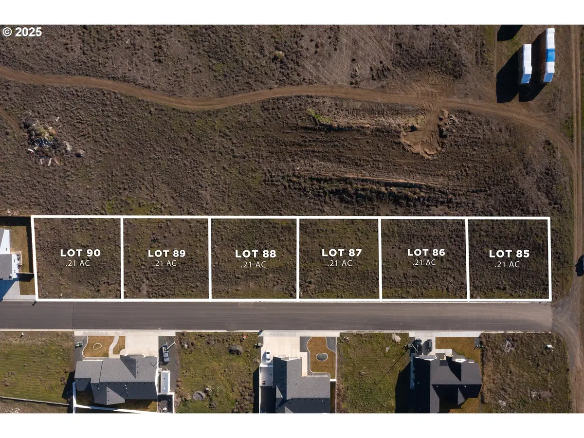 583 SW Desert Sky Dr #87, Hermiston, OR 97838 - Image #1