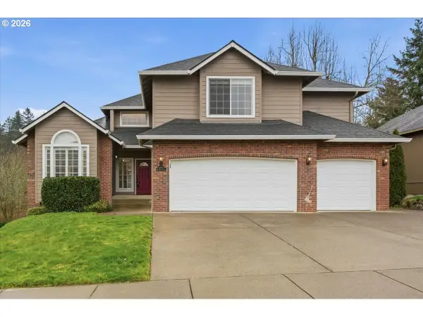 3546 NW Pacific Rim Dr, Camas, WA 98607