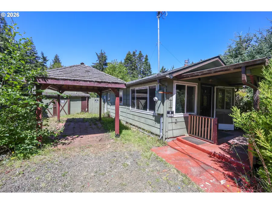64608 E Bay Rd, Eastside, OR 97459 - #3