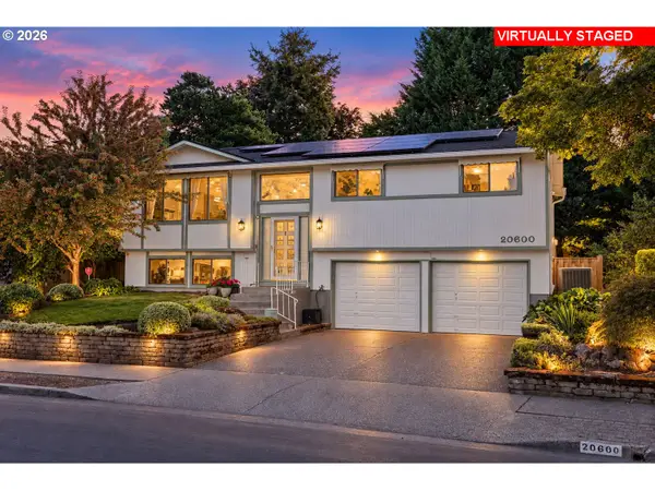 20600 SW Shoshone Dr, Tualatin, OR 97062
