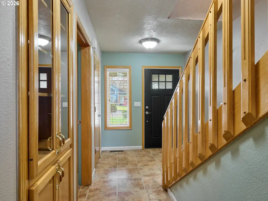 103 Cedar Bluff Cir, Keizer, OR 97303 - #3