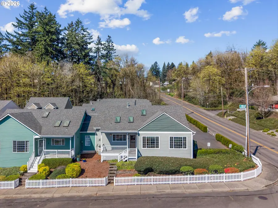 433 NE 7th Ave, Camas, WA 98607 - #2