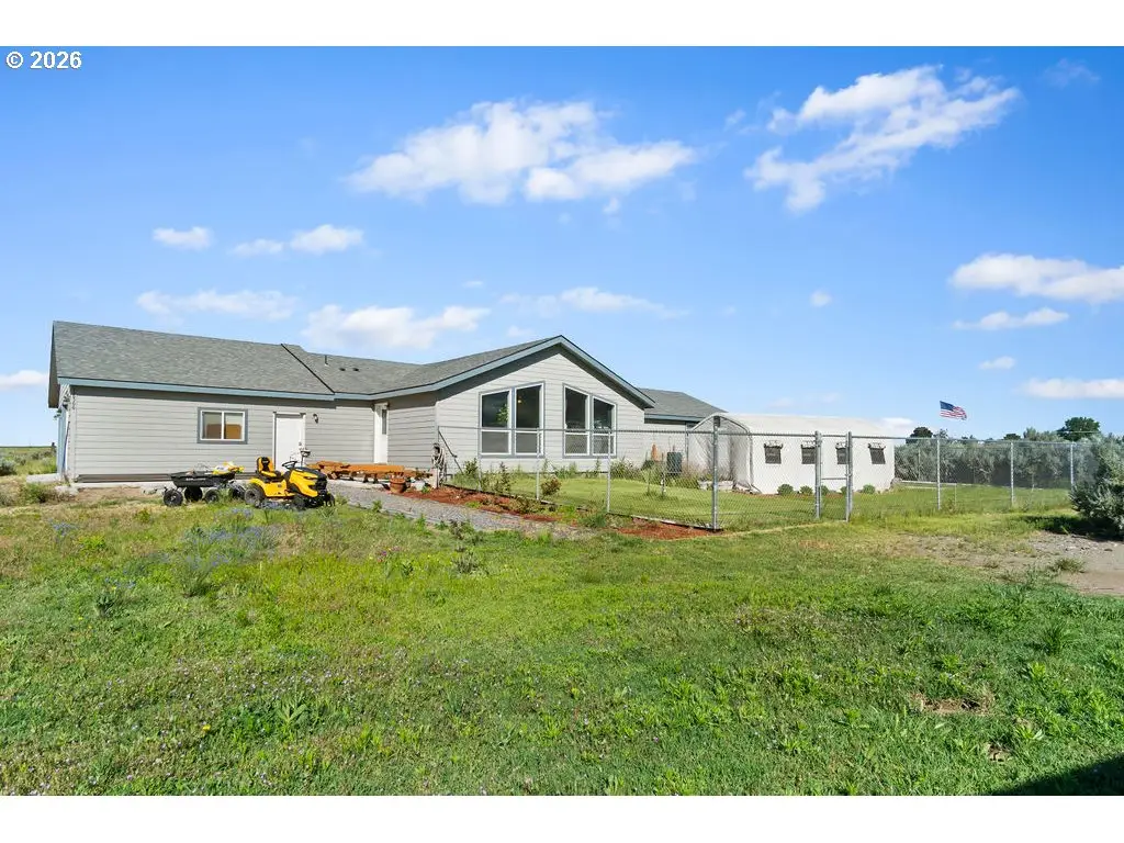 78566 Agnew Rd, Hermiston, OR 97838 - #1