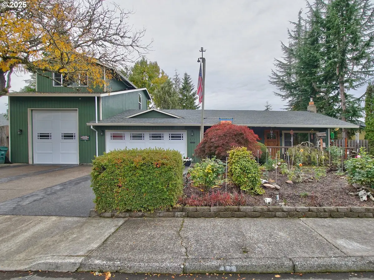 876 NE Hood St, Hillsboro, OR 97124 - Image #1