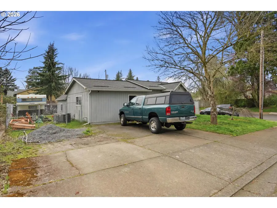 177 NW Ebberts Ave, Hillsboro, OR 97124 - #3